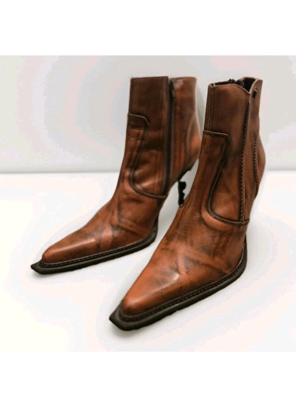 Vintage 90's Destroy Cognac Heeled Ankle Boots Sz 41 (Fits Like US 9.5)
